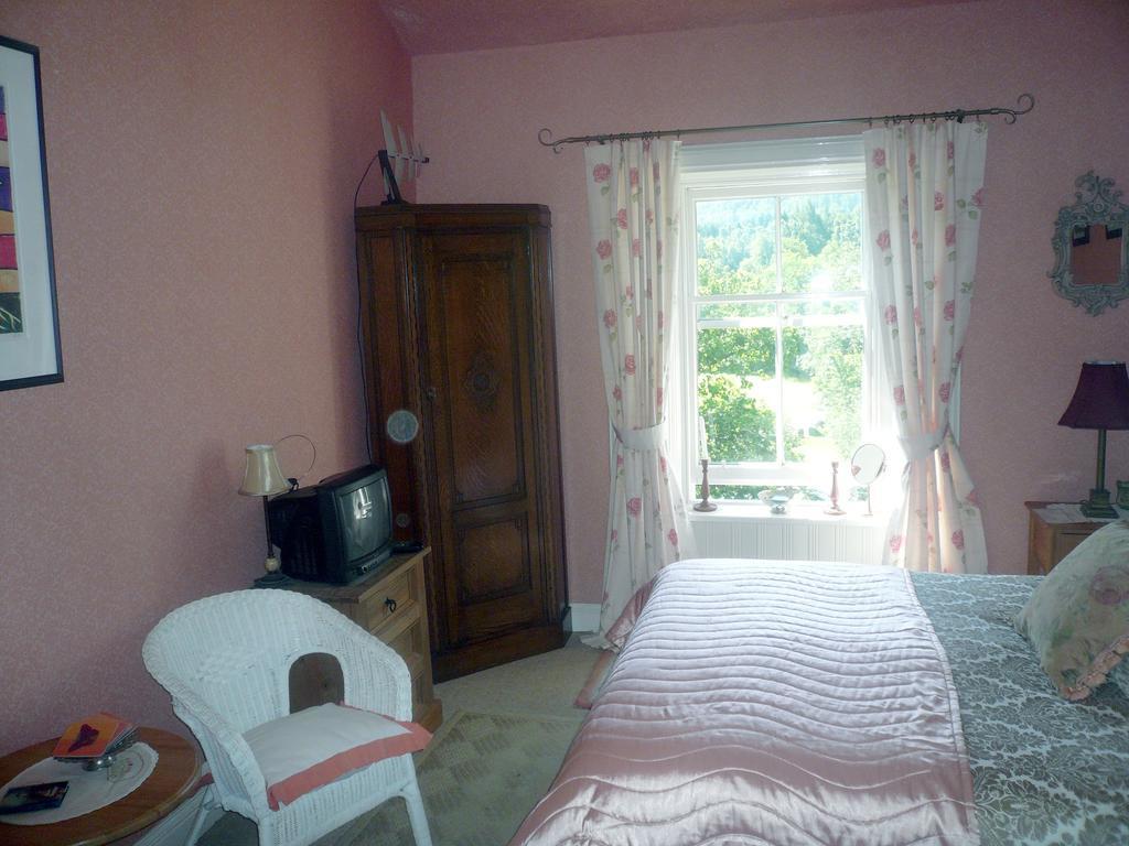 Woodburn House Bed & Breakfast Pitlochry Ruang foto