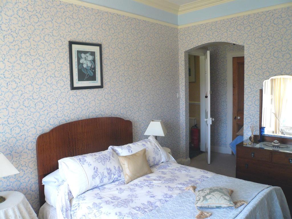 Woodburn House Bed & Breakfast Pitlochry Ruang foto